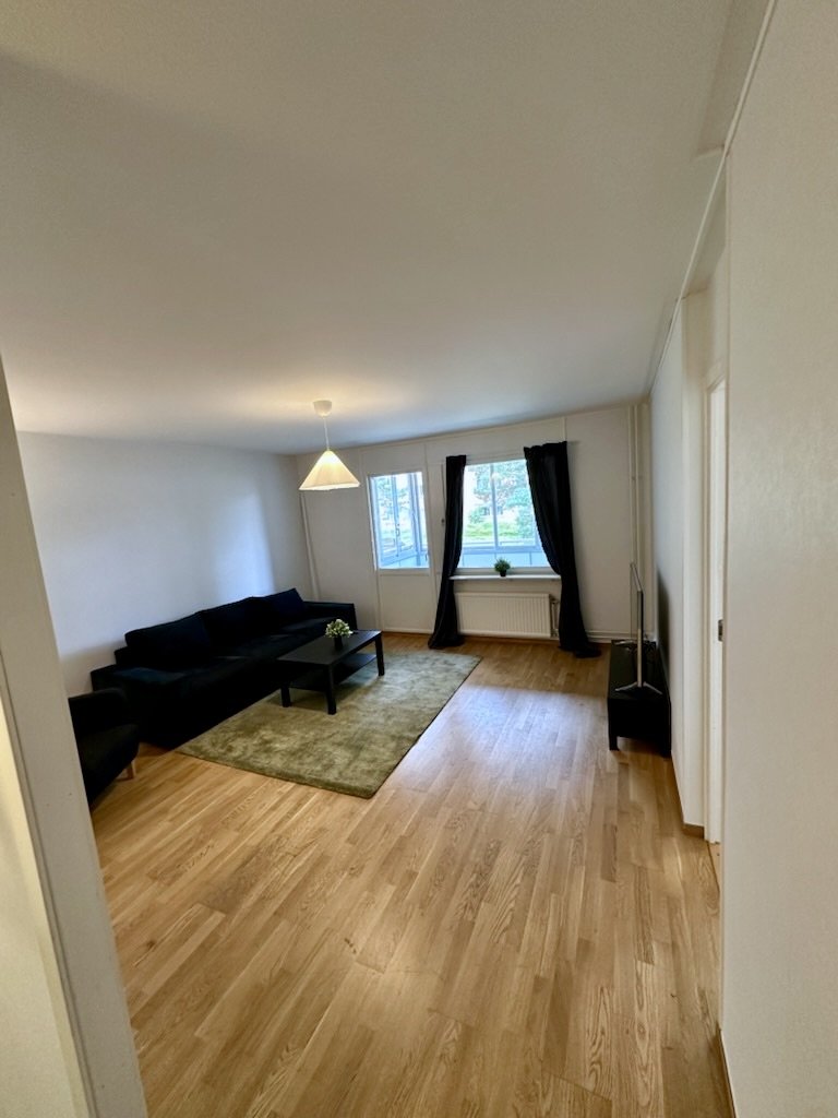 3 rok · 73 m² i Södertälje – bild 6