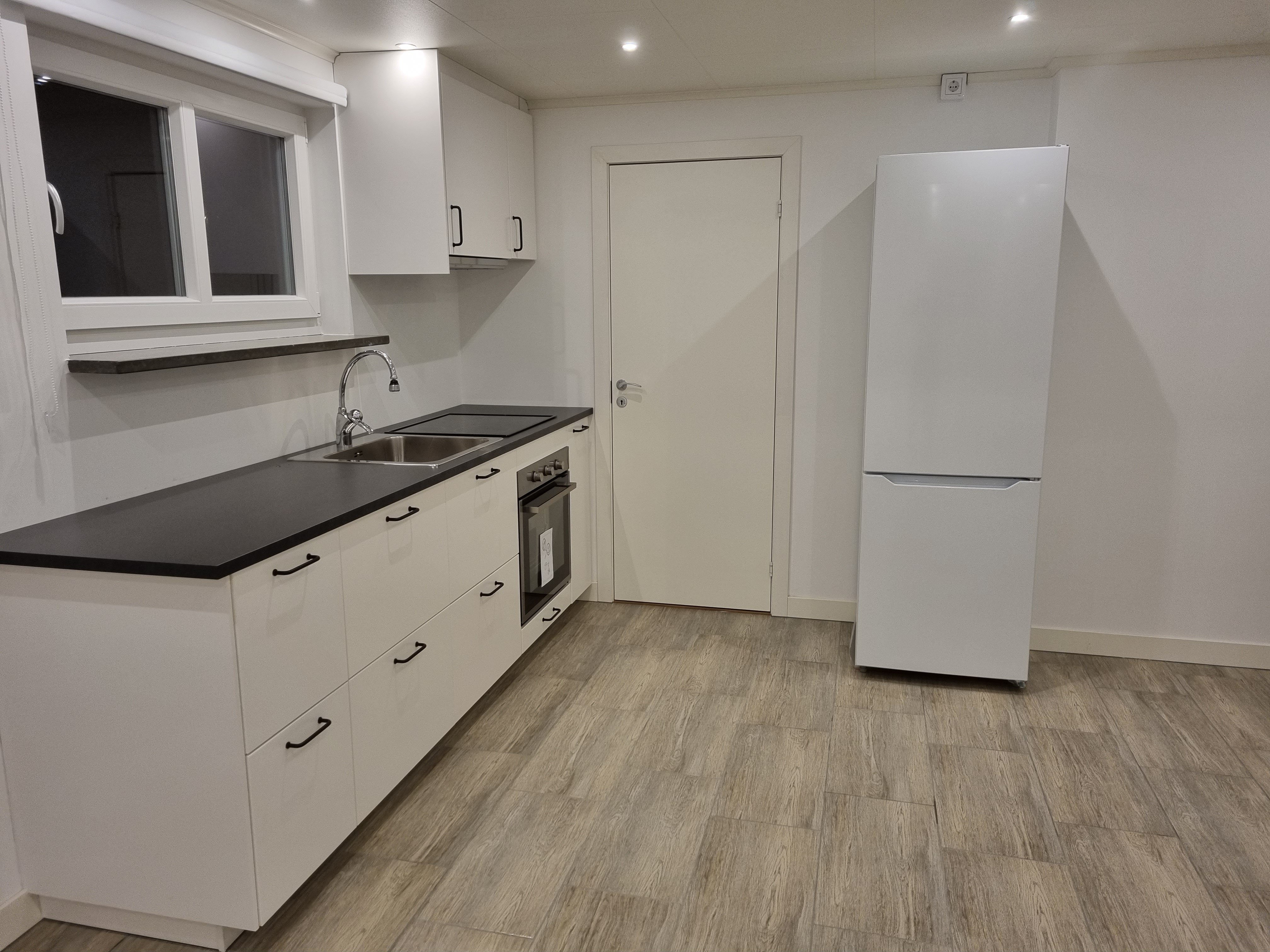 Lägenhet, 1 rooms, 32 sqm, Asarum – bild 2