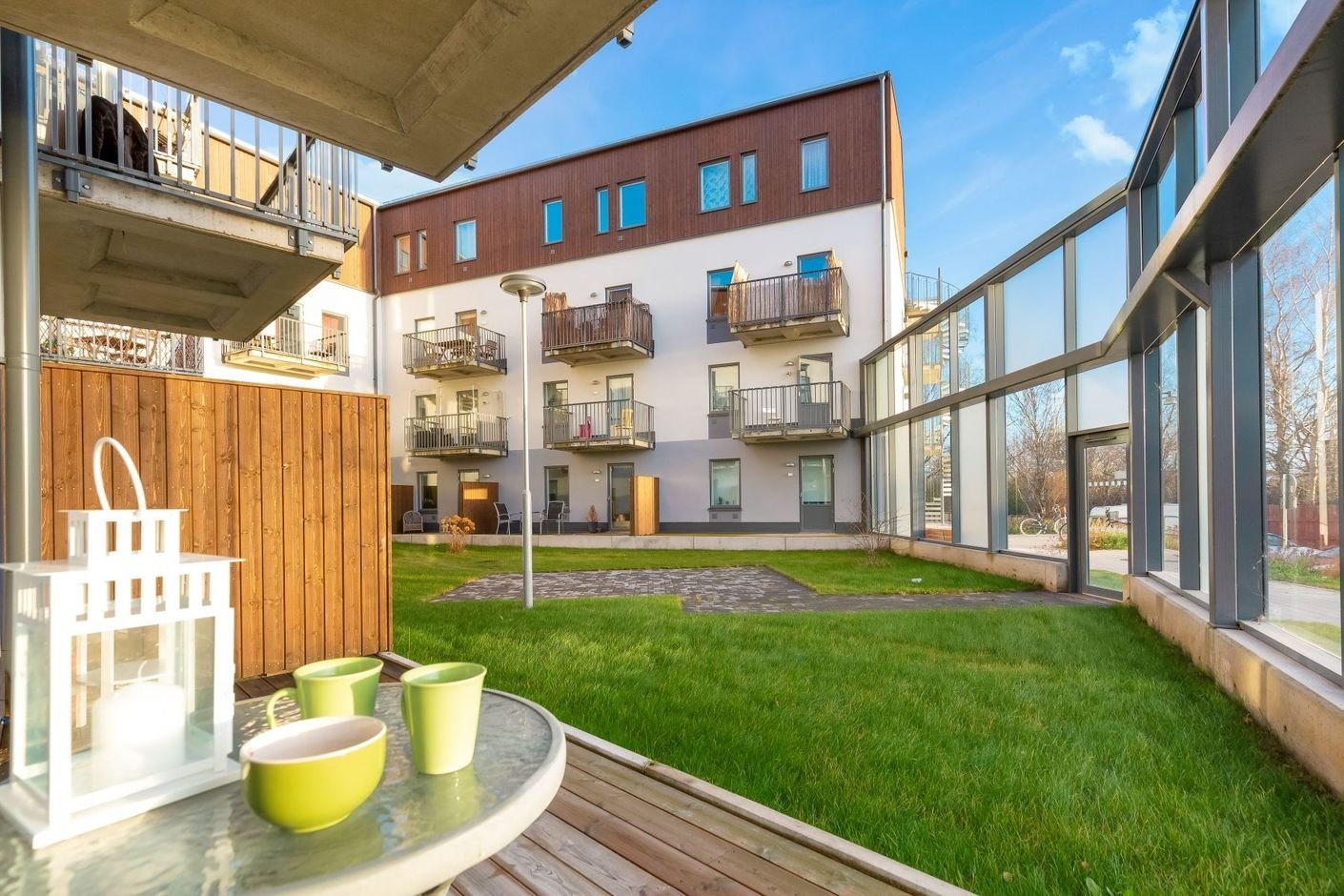 2 rok · 32 m² i Bro – bild 2