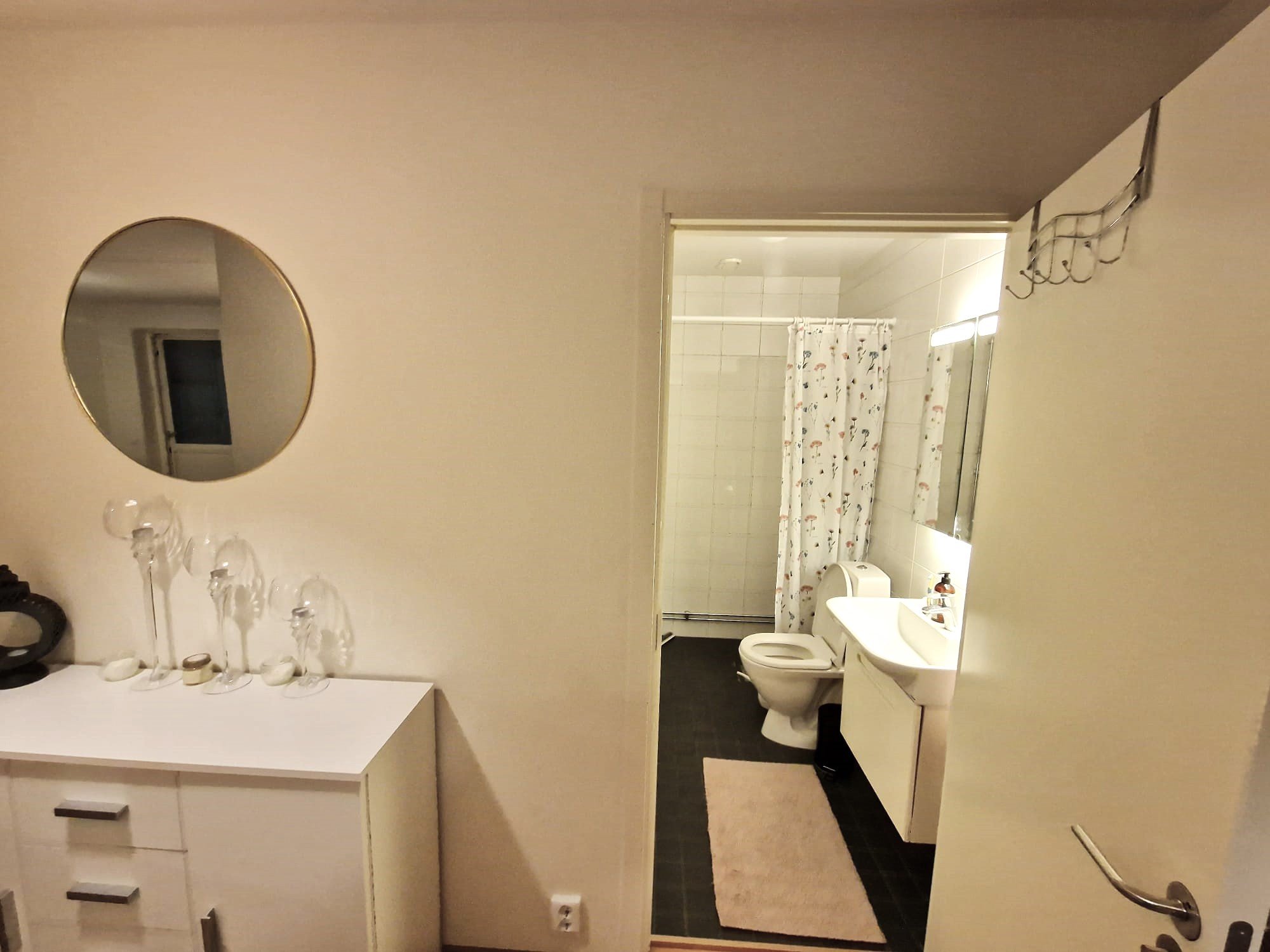 4 rok · 109 m² i Sollentuna – bild 7