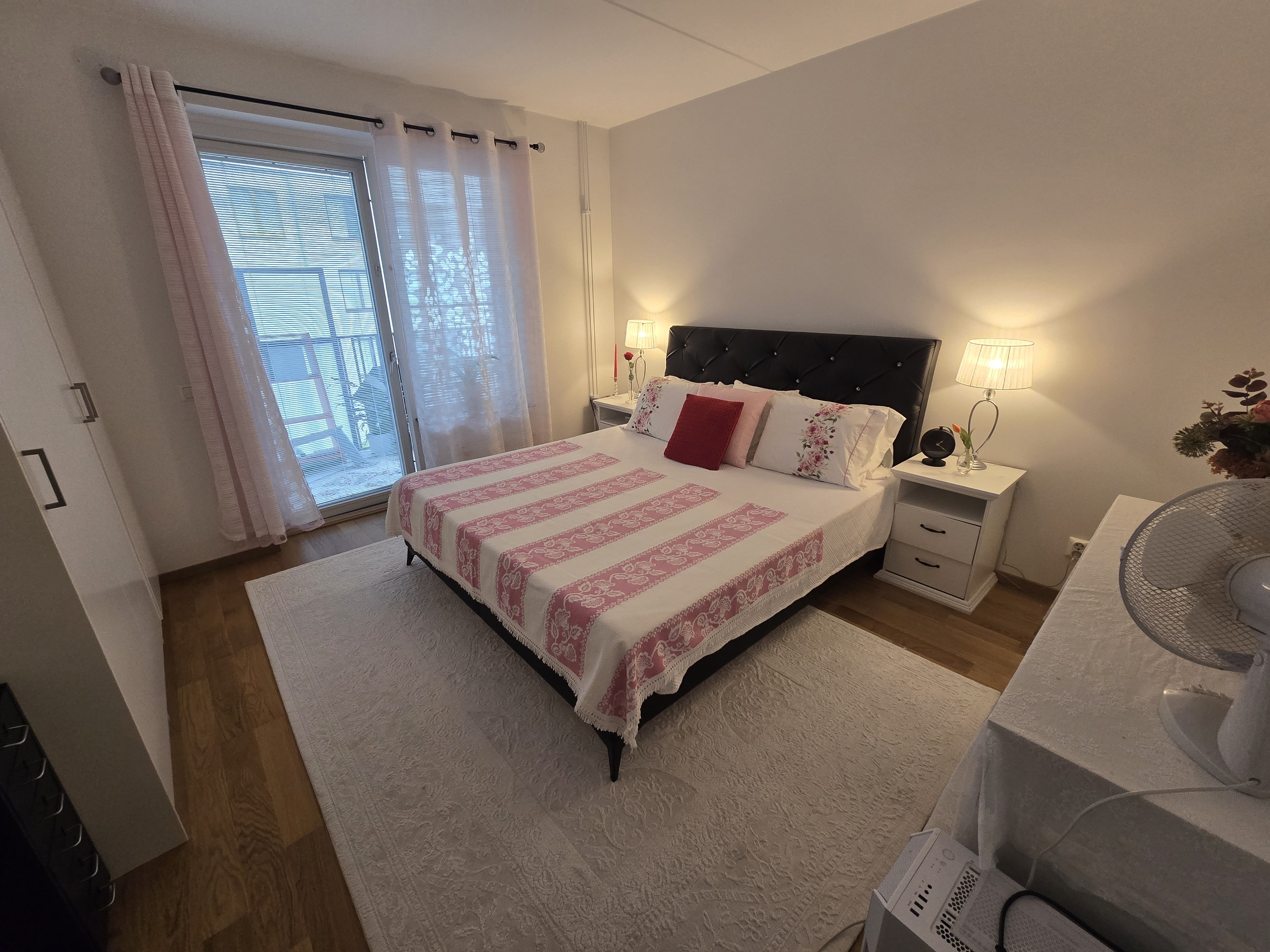 Lägenhet, 1 rooms, 14 sqm, Älvsjö – bild 3