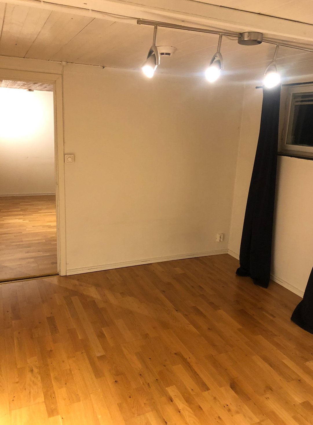 Villa/Hus, 2 rooms, 43 sqm, Rosersberg – bild 3