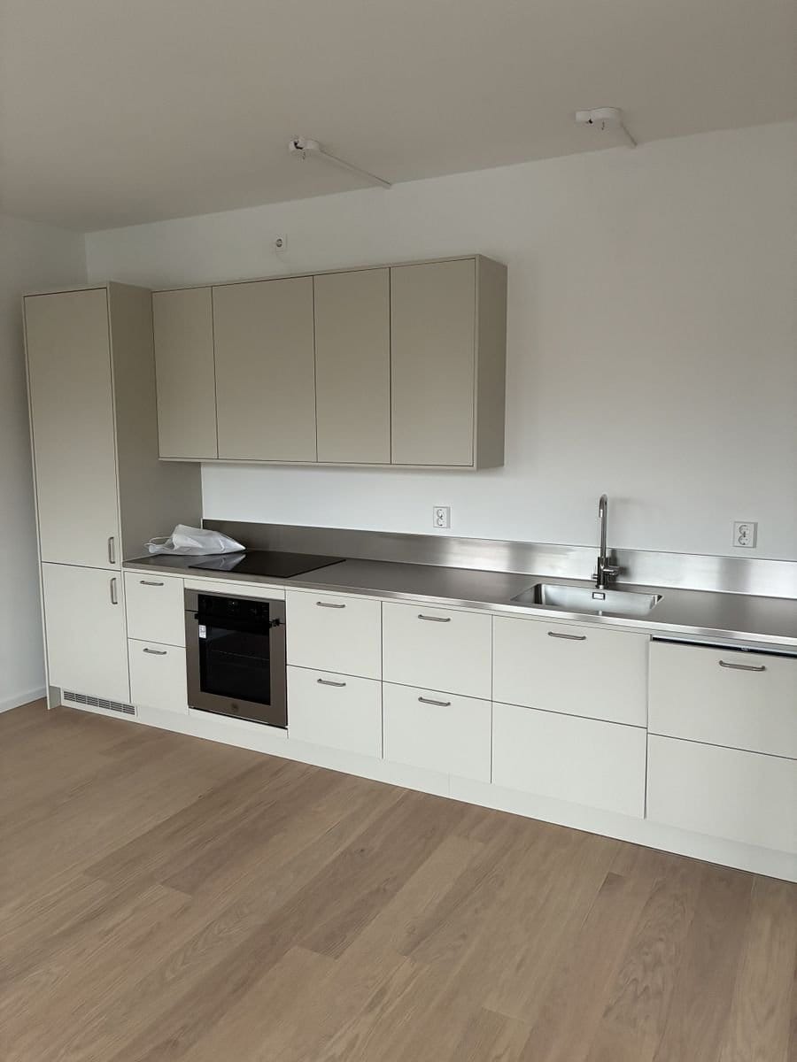 2 rok · 59 m² i Sundbyberg – bild 2