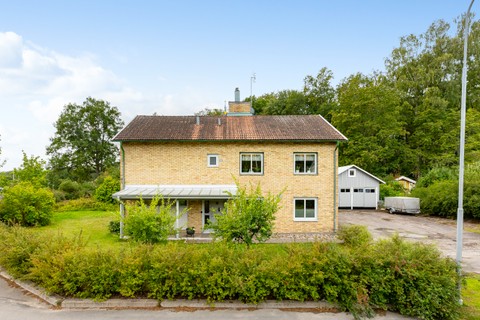 Villa/Hus, 4 rooms, 100 sqm, Bestorp