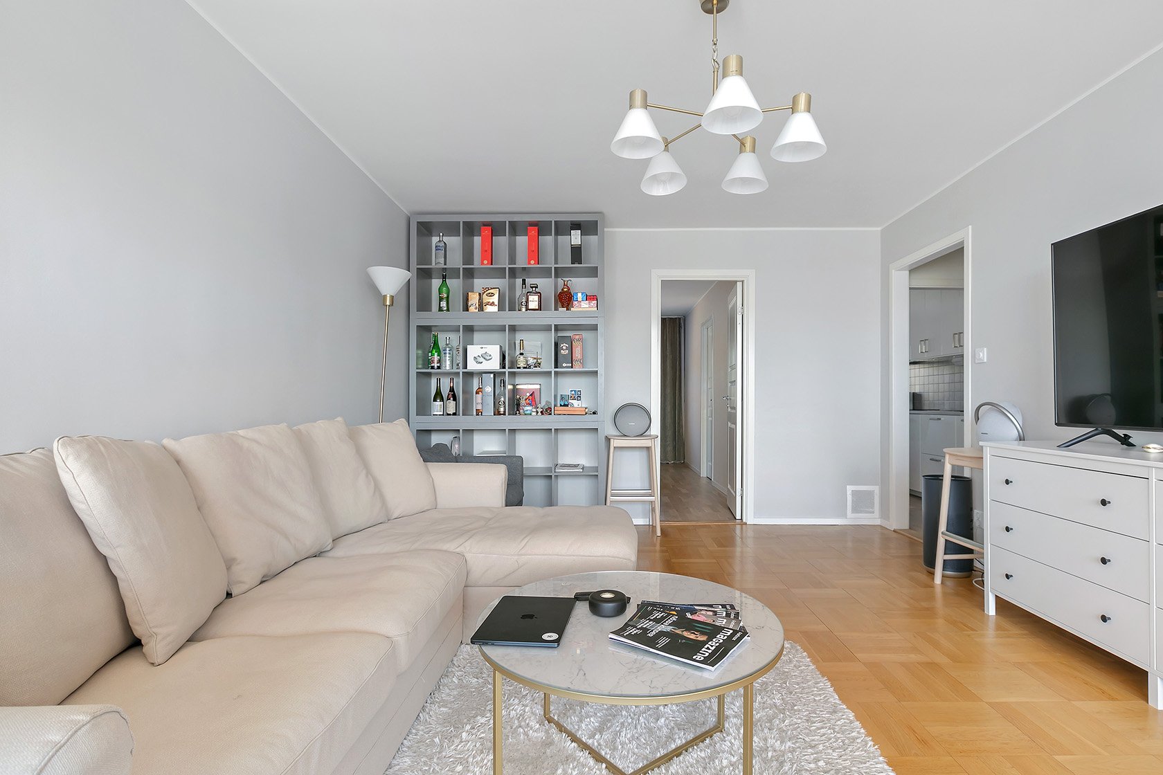 Lägenhet, 3 rooms, 70 sqm, Älvsjö – bild 2