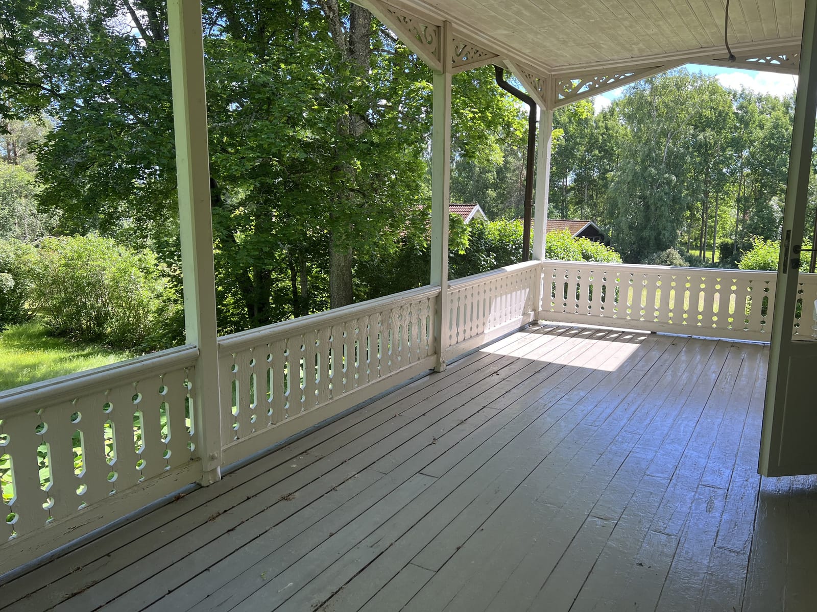 9 rok · 400 m² i Sörmland – bild 6