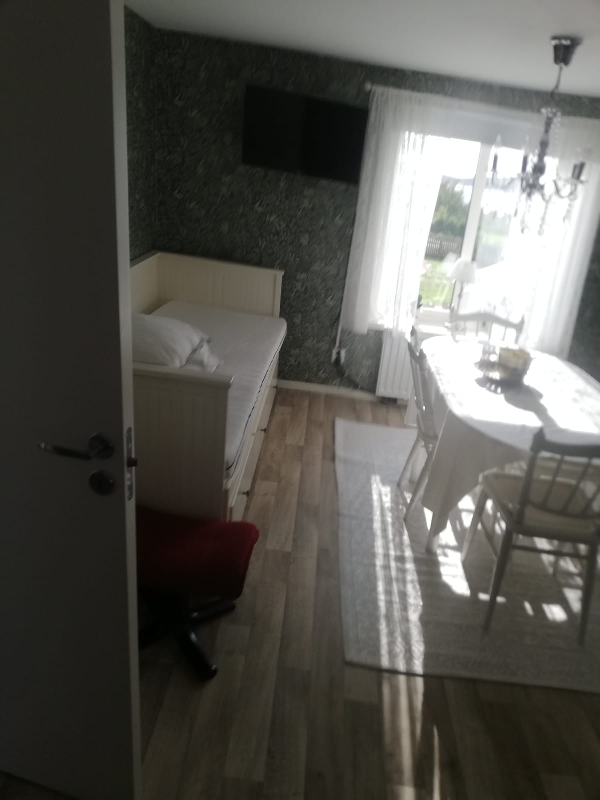 3 rok · 33 m² i Hälleviksstrand – bild 3