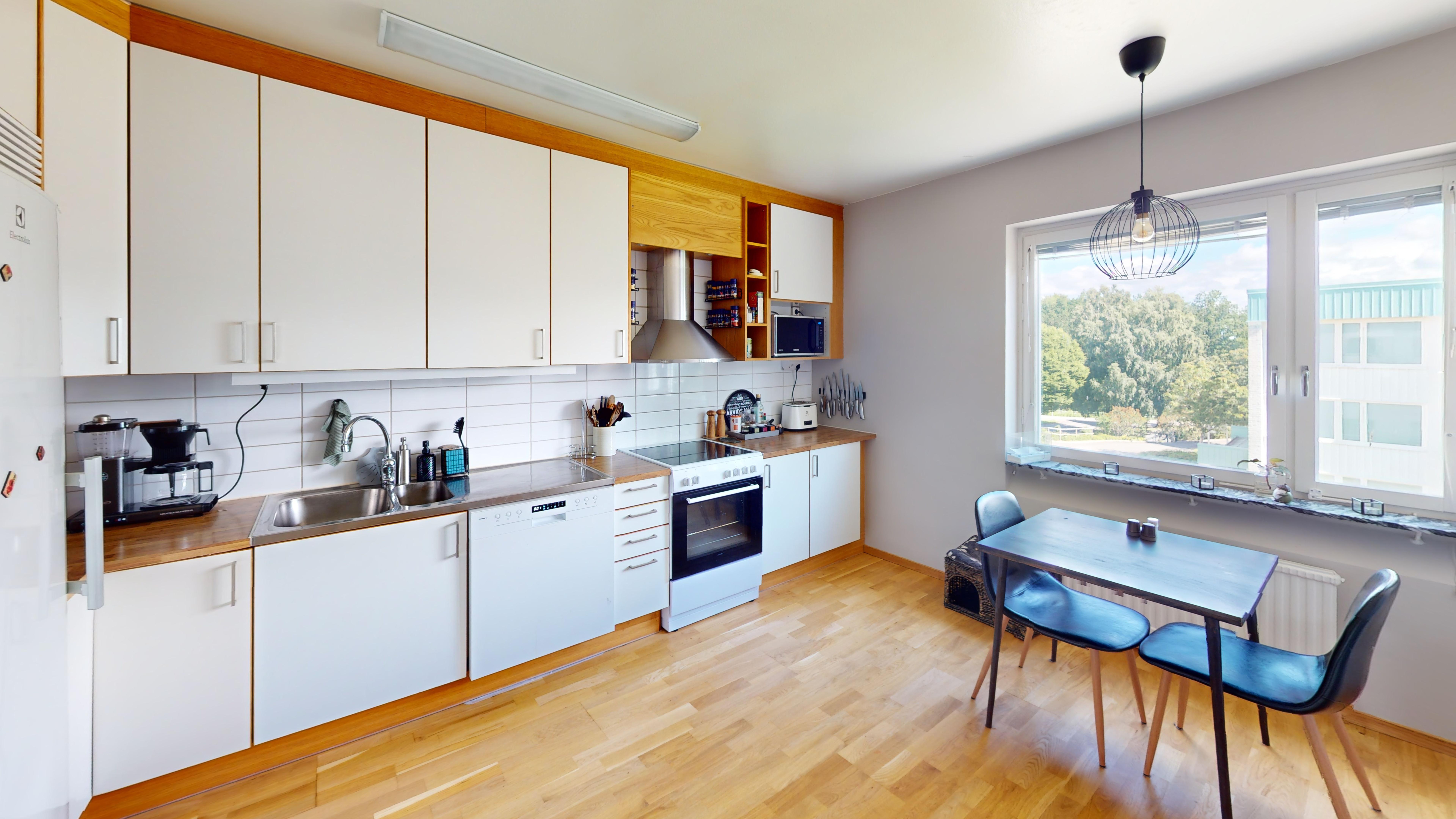 Lägenhet, 3 rooms, 80 sqm, Skövde – bild 2