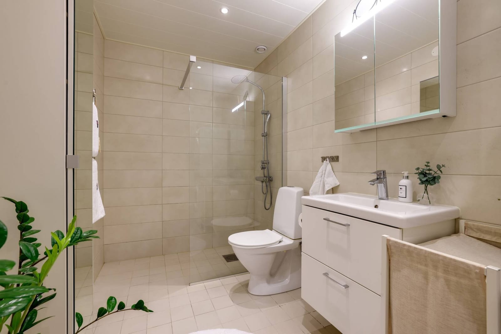 3 rok · 65 m² i Örebro – bild 12