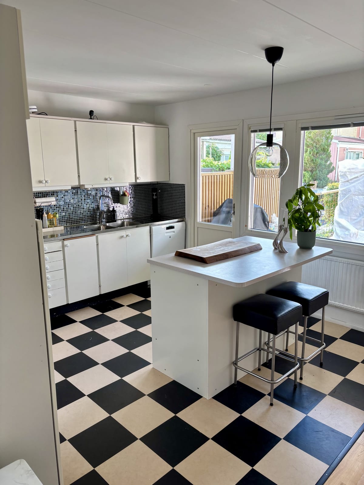6 rok · 132 m² i Sollentuna – bild 3