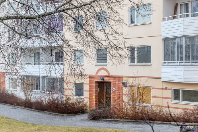 2 rok · 66 m² i Brandbergen