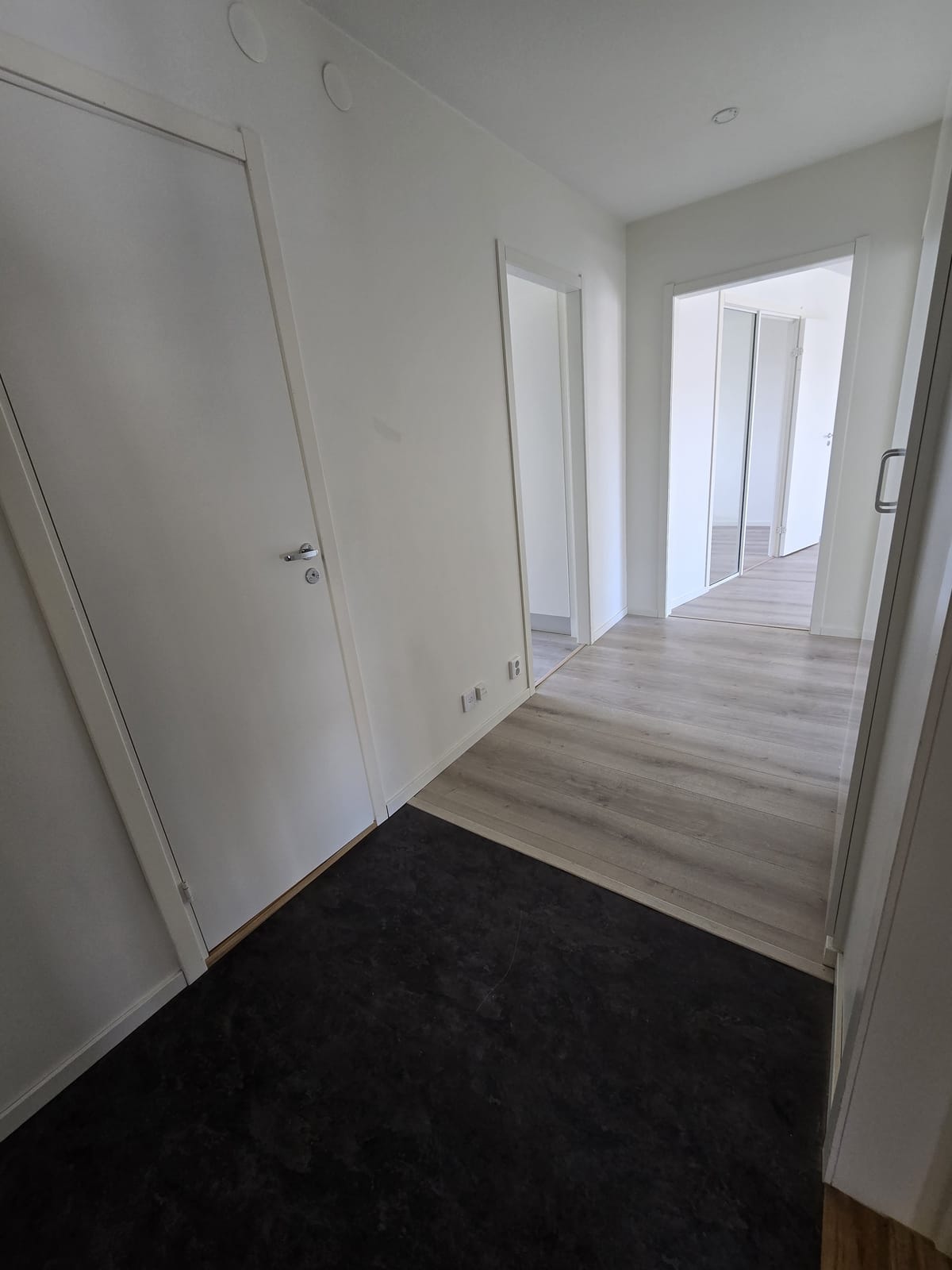Lägenhet, 4 rooms, 81 sqm, Motala