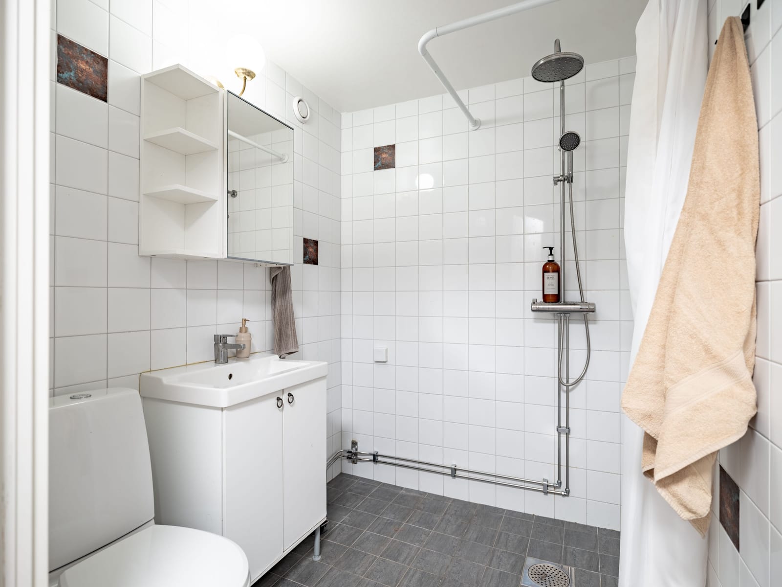 2 rok · 54 m² i Upplands Väsby – bild 10