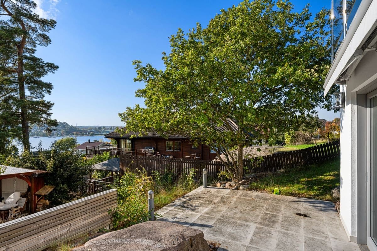 6 rok · 200 m² i Sollentuna – bild 5