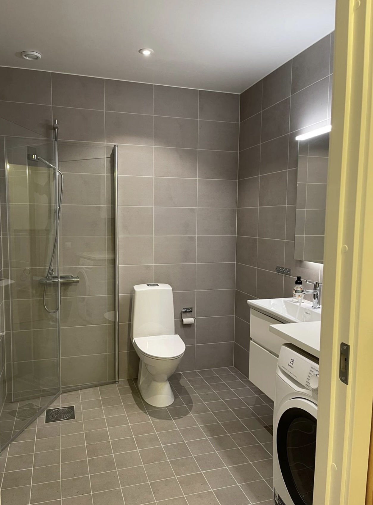 1 rok · 29 m² i Täby – bild 8
