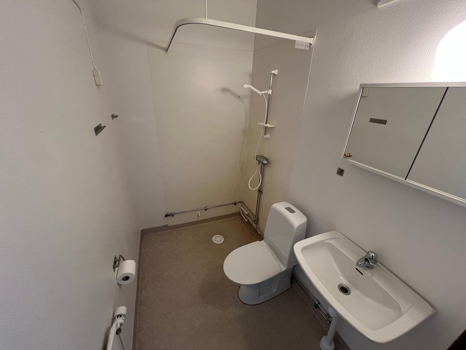 3 rok · 83 m² i Eskilstuna – bild 10