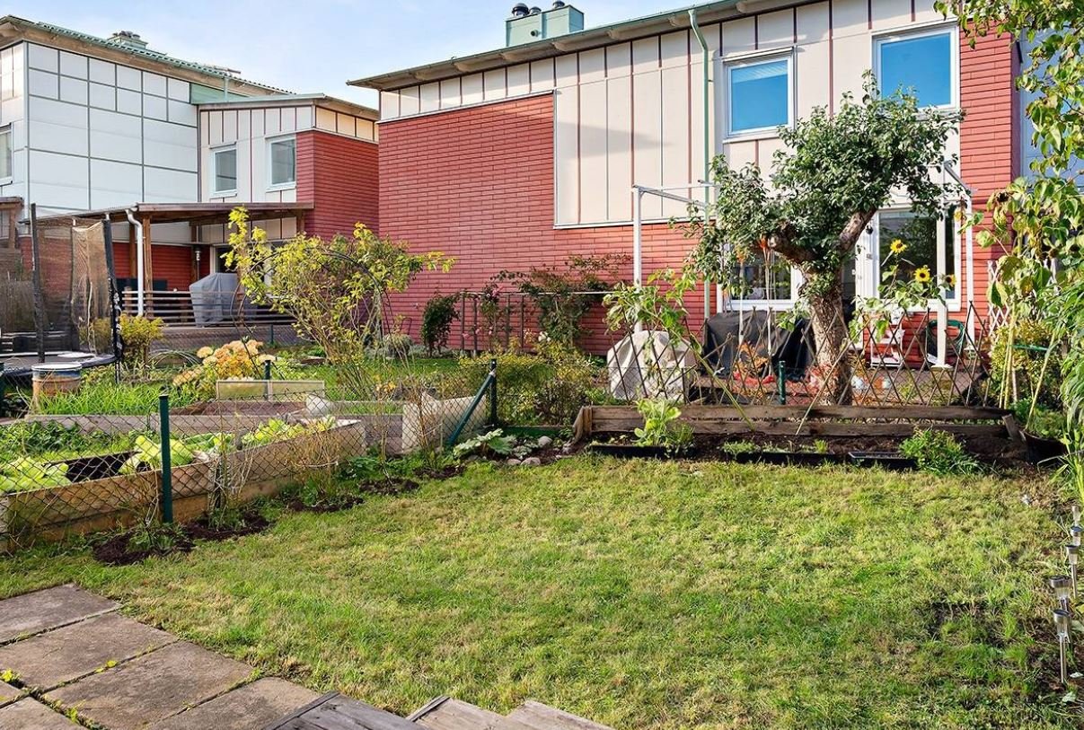 Radhus, 4 rooms, 100 sqm, Upplands Väsby – bild 2