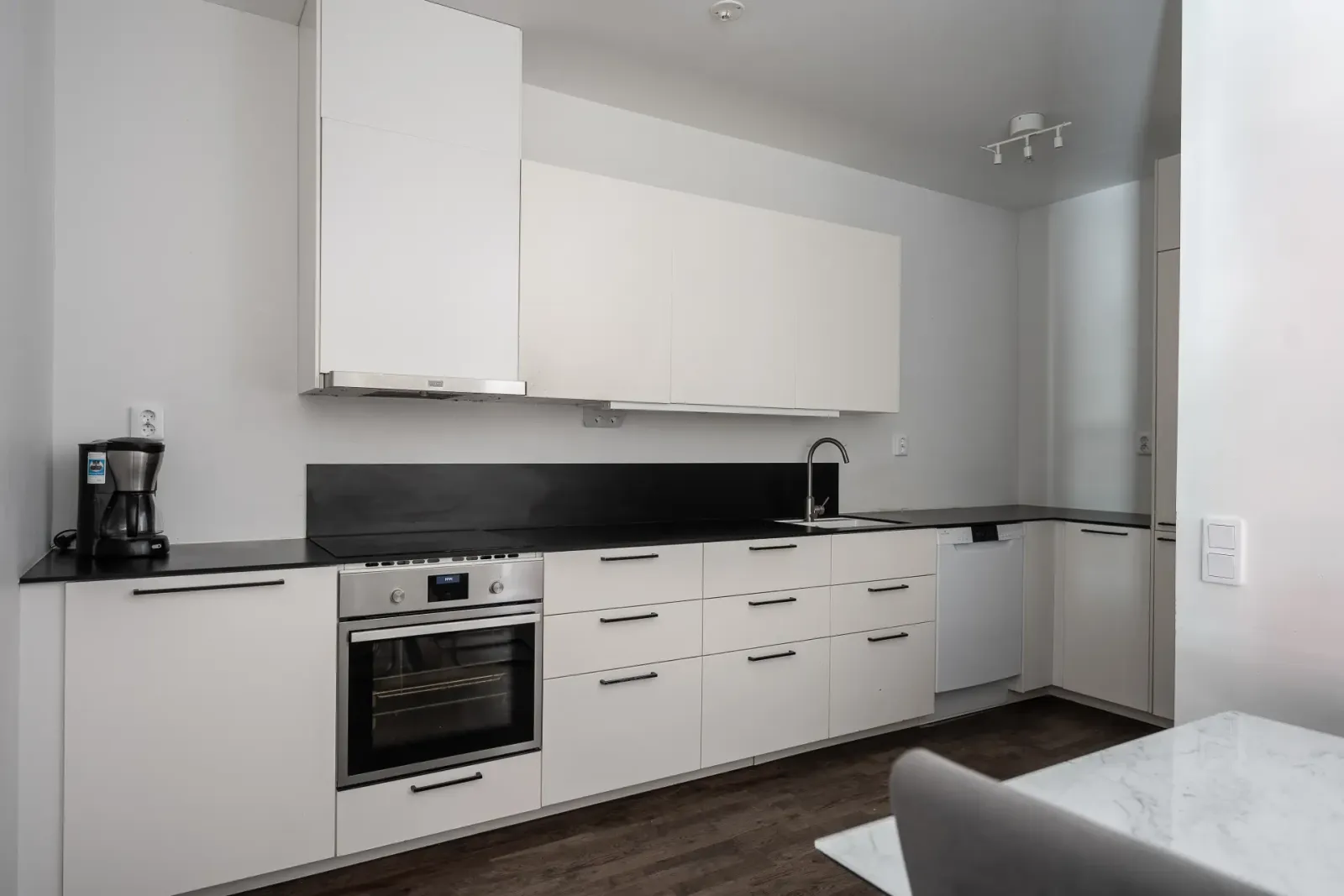 2 rok · 55 m² i Nynäshamn – bild 3