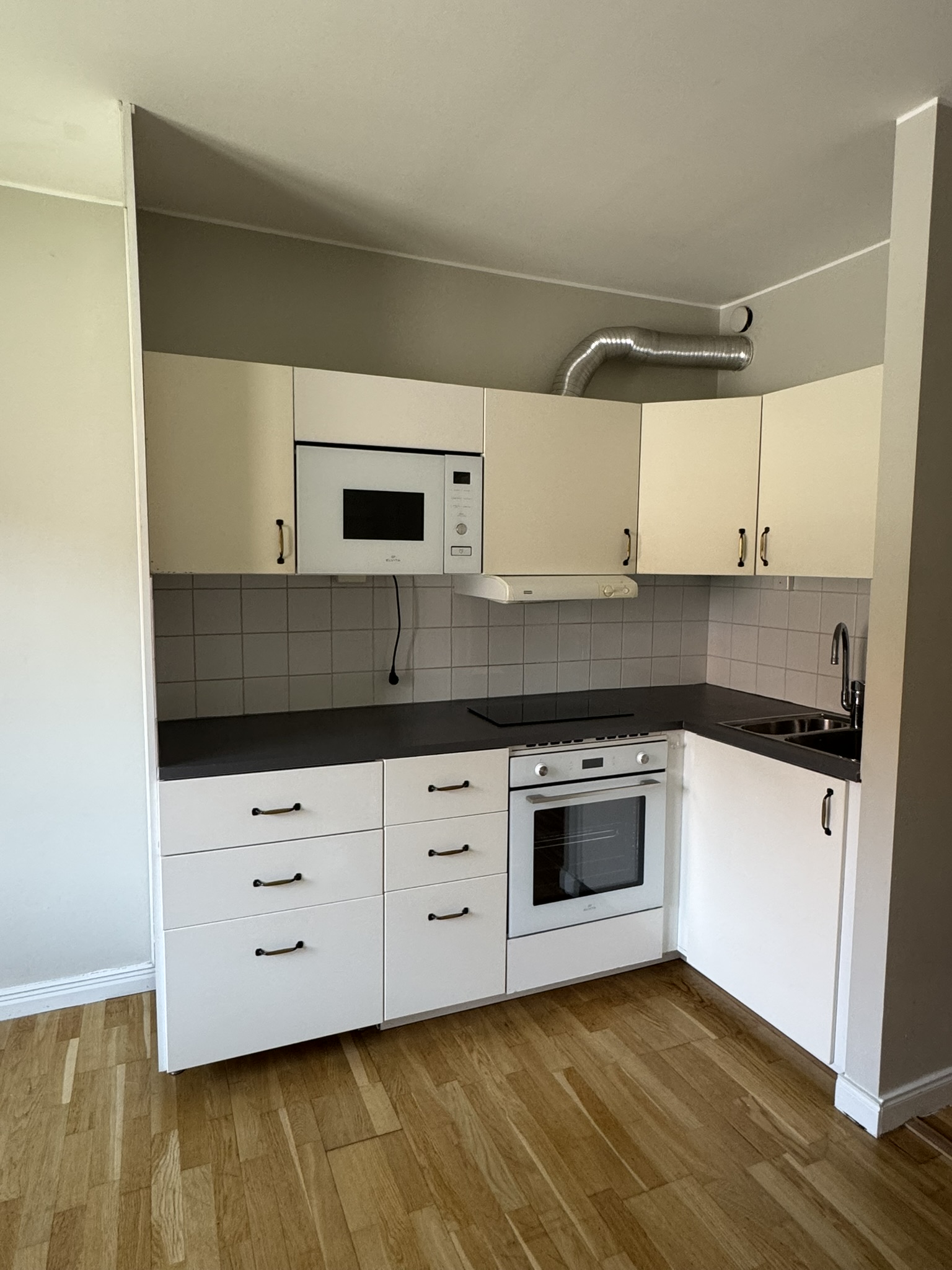 Lägenhet, 1 rooms, 25 sqm, Eskilstuna – bild 3