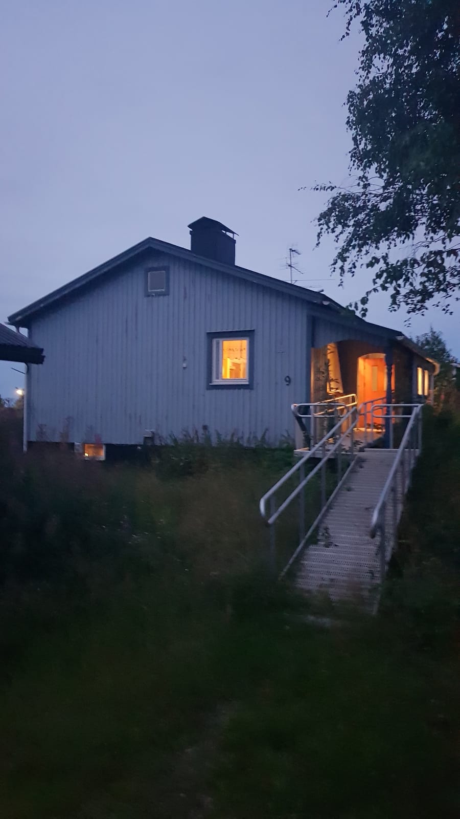 3 rok · 89 m² i Hedenäset