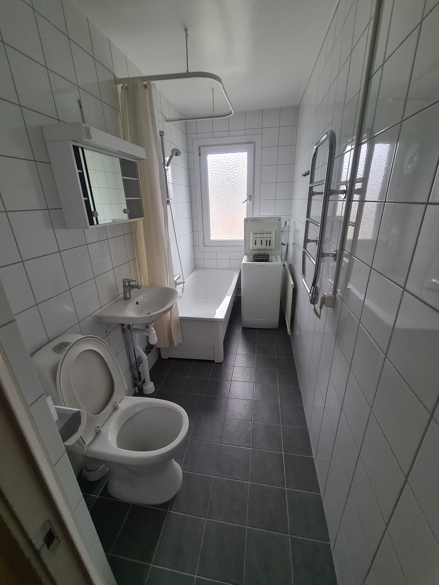Lägenhet, 2 rooms, 58 sqm, Trollhättan – bild 3