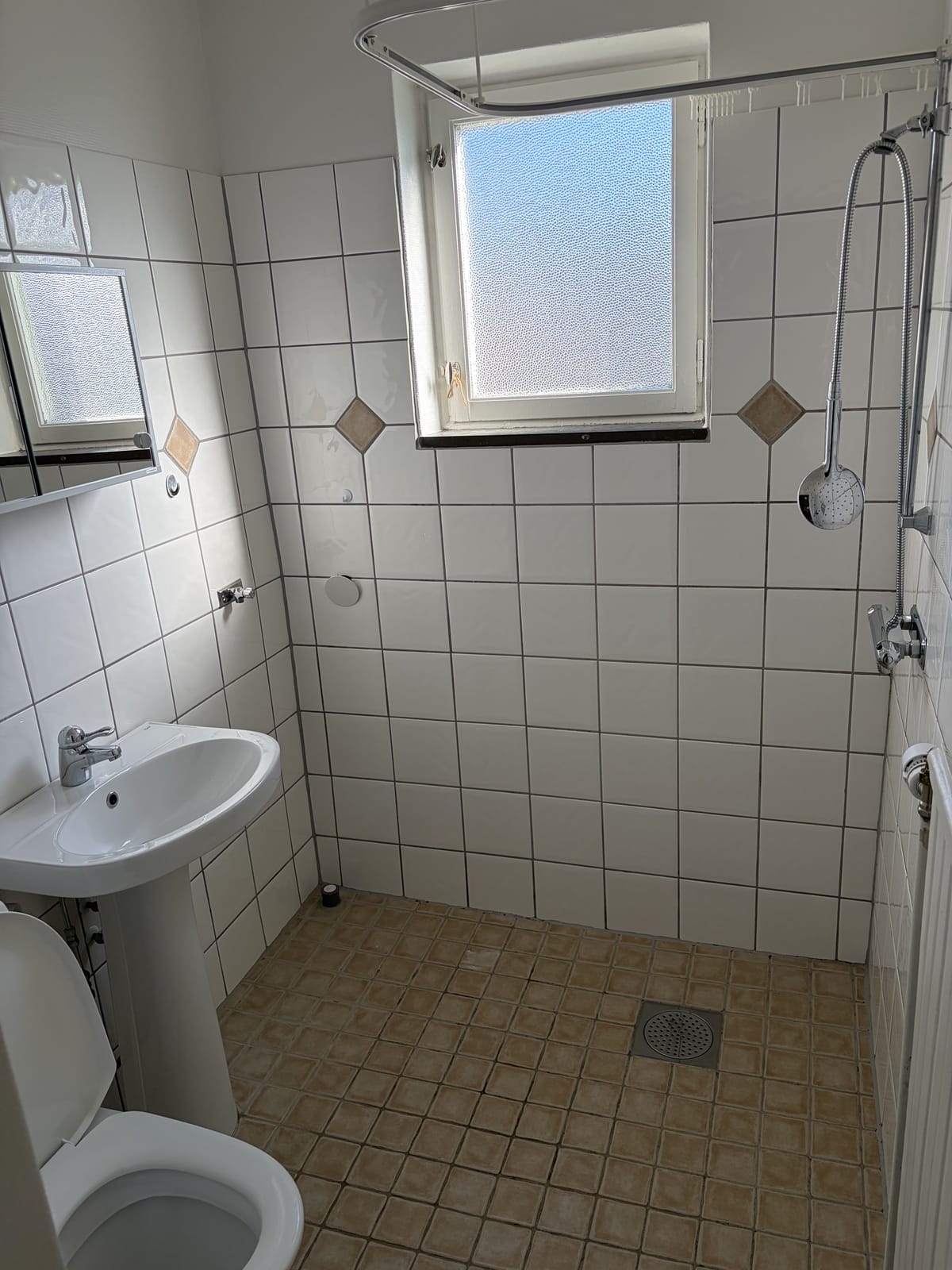 2 rok · 54 m² i Nora – bild 3
