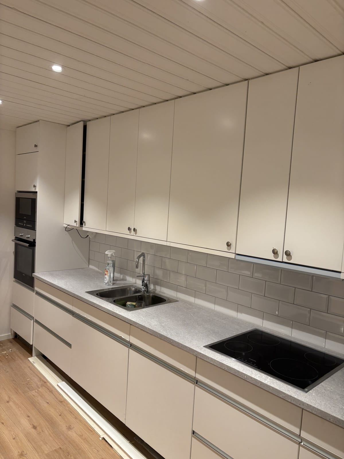 5 rok · 138 m² i Hässelby – bild 9