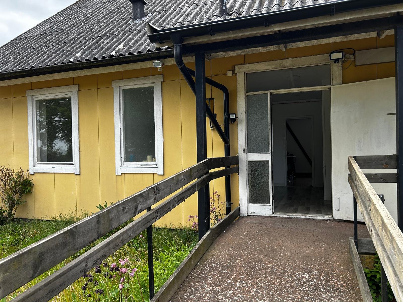 Duplex, 5 rooms, 125 sqm, Ekeby – bild 2