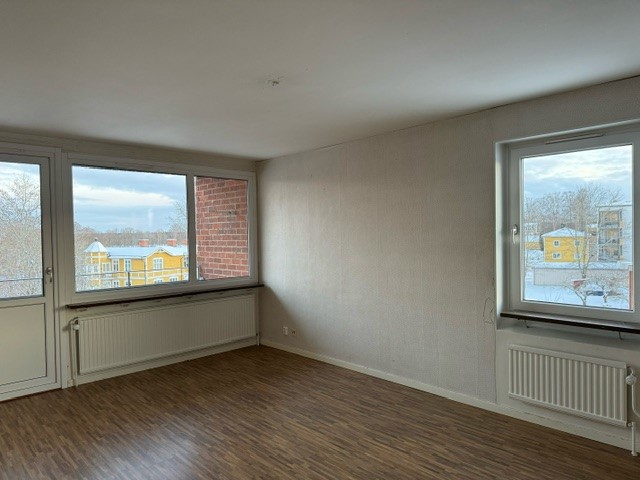 Lägenhet, 3 rooms, 79 sqm, Krylbo