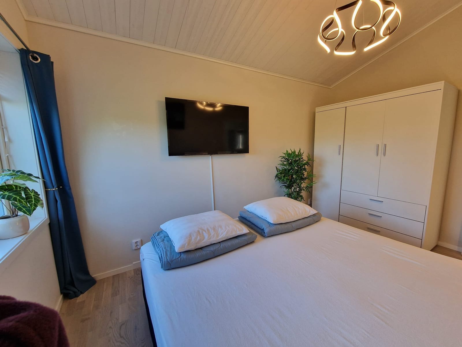4 rok · 90 m² i Färjestaden – bild 9