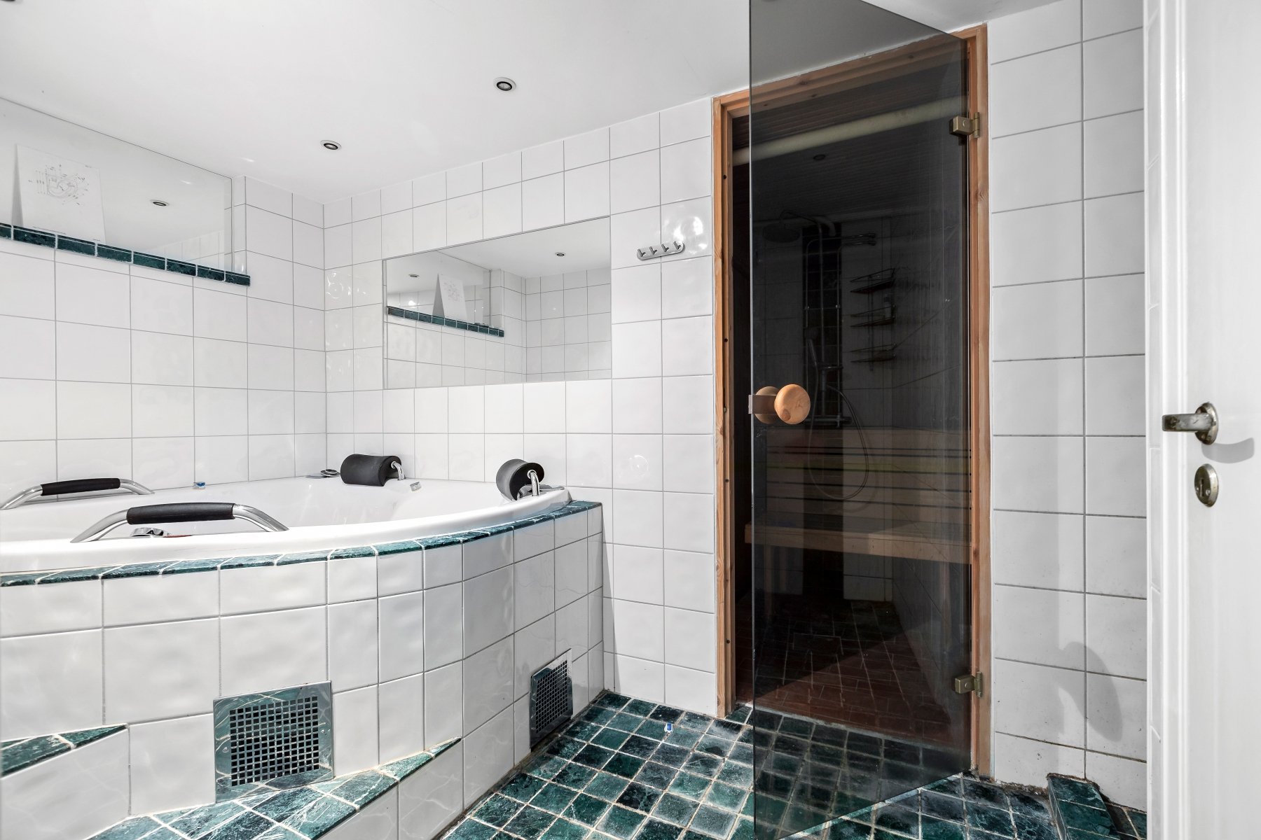 8 rok · 397 m² i Djursholm – bild 25