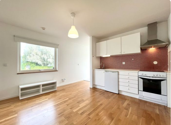 2 rok · 40 m² i Upplands Väsby – bild 2
