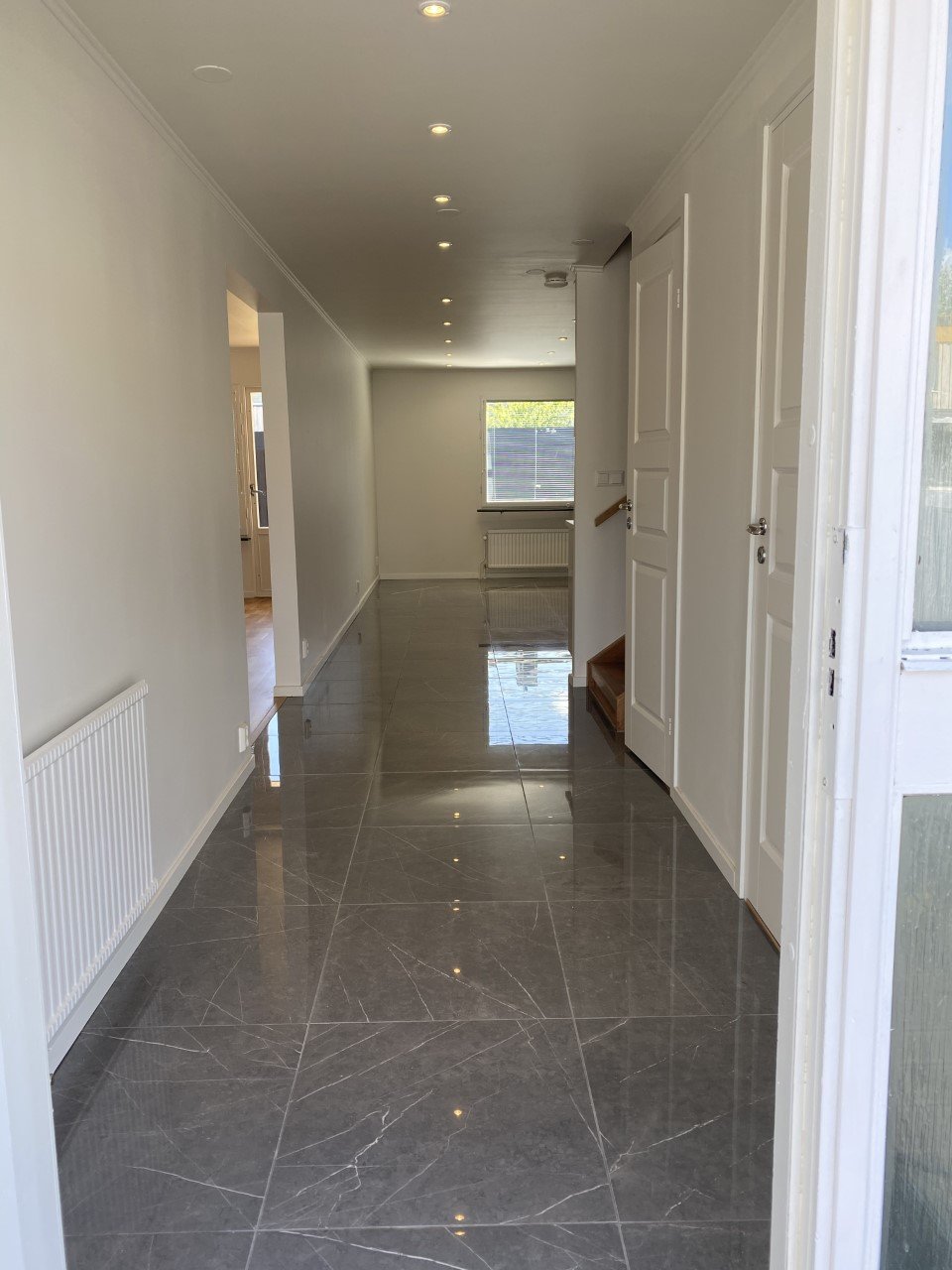 6 rok · 130 m² i Skärholmen – bild 2