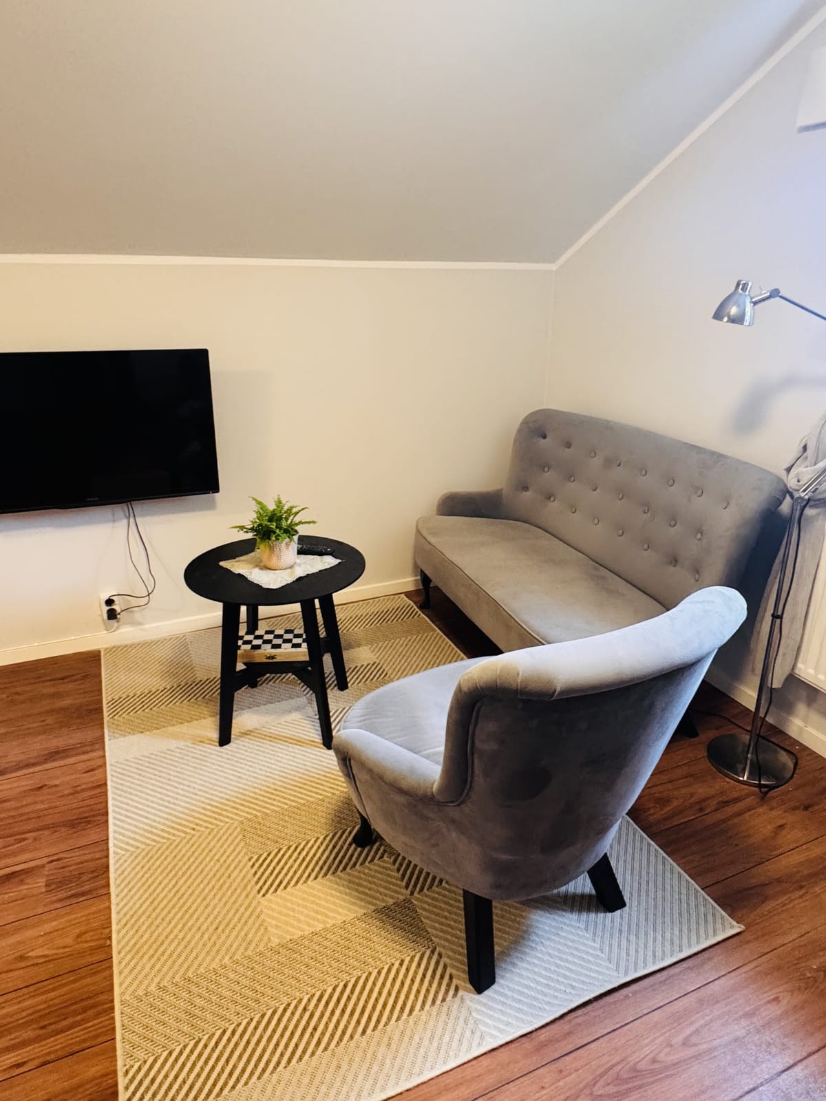 2 rok · 40 m² i Enköping – bild 3
