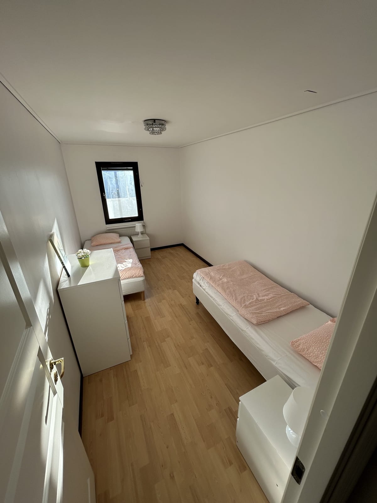 6 rok · 151 m² i Jordbro – bild 8