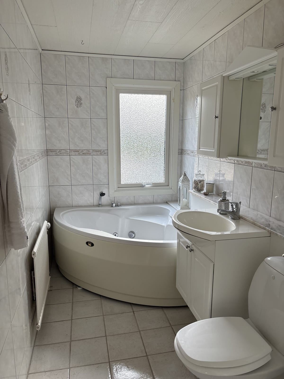 9 rok · 180 m² i Höllviken – bild 4
