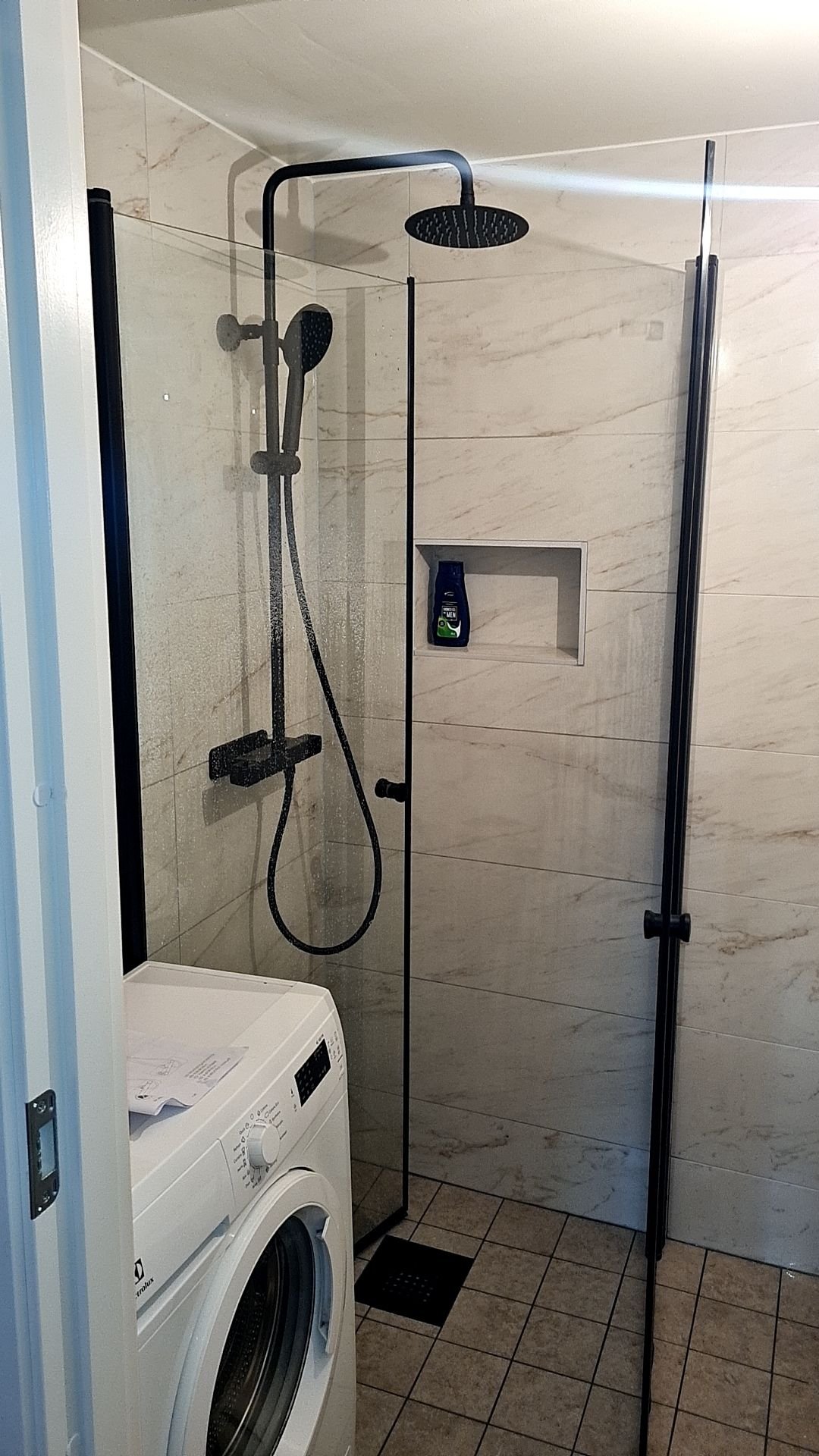 2 rok · 25 m² i Hässelby – bild 6