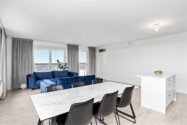 4 rok · 110 m² i Handen – bild 3