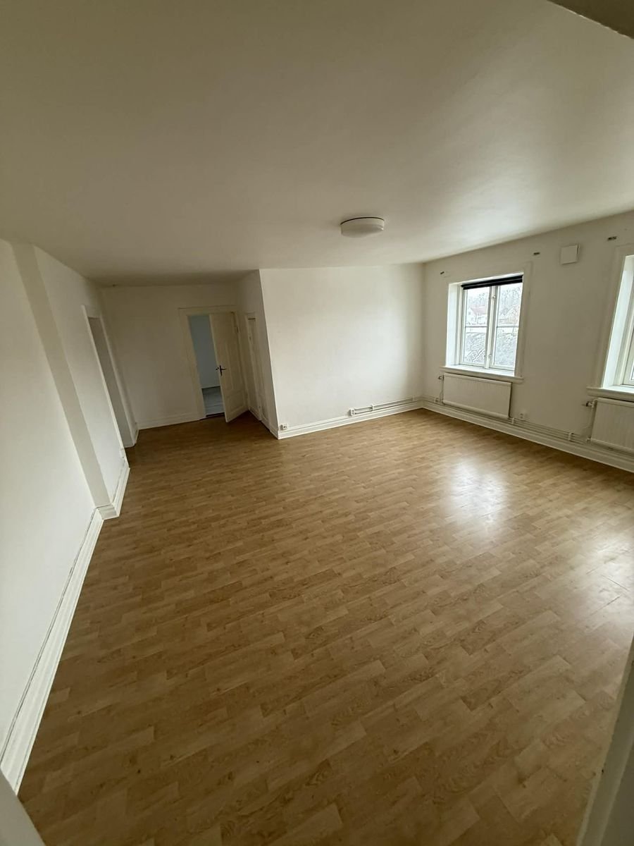 Lägenhet, 4 rooms, 100 sqm, Vollsjö – bild 4