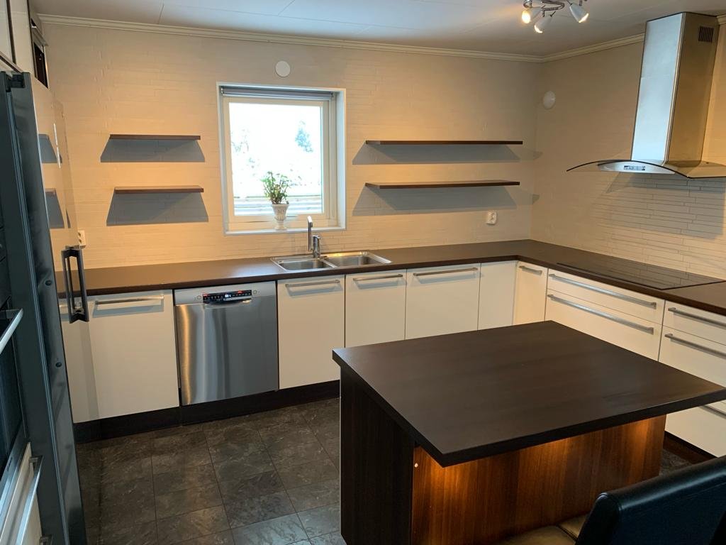 7 rok · 220 m² i Öjersjö – bild 4