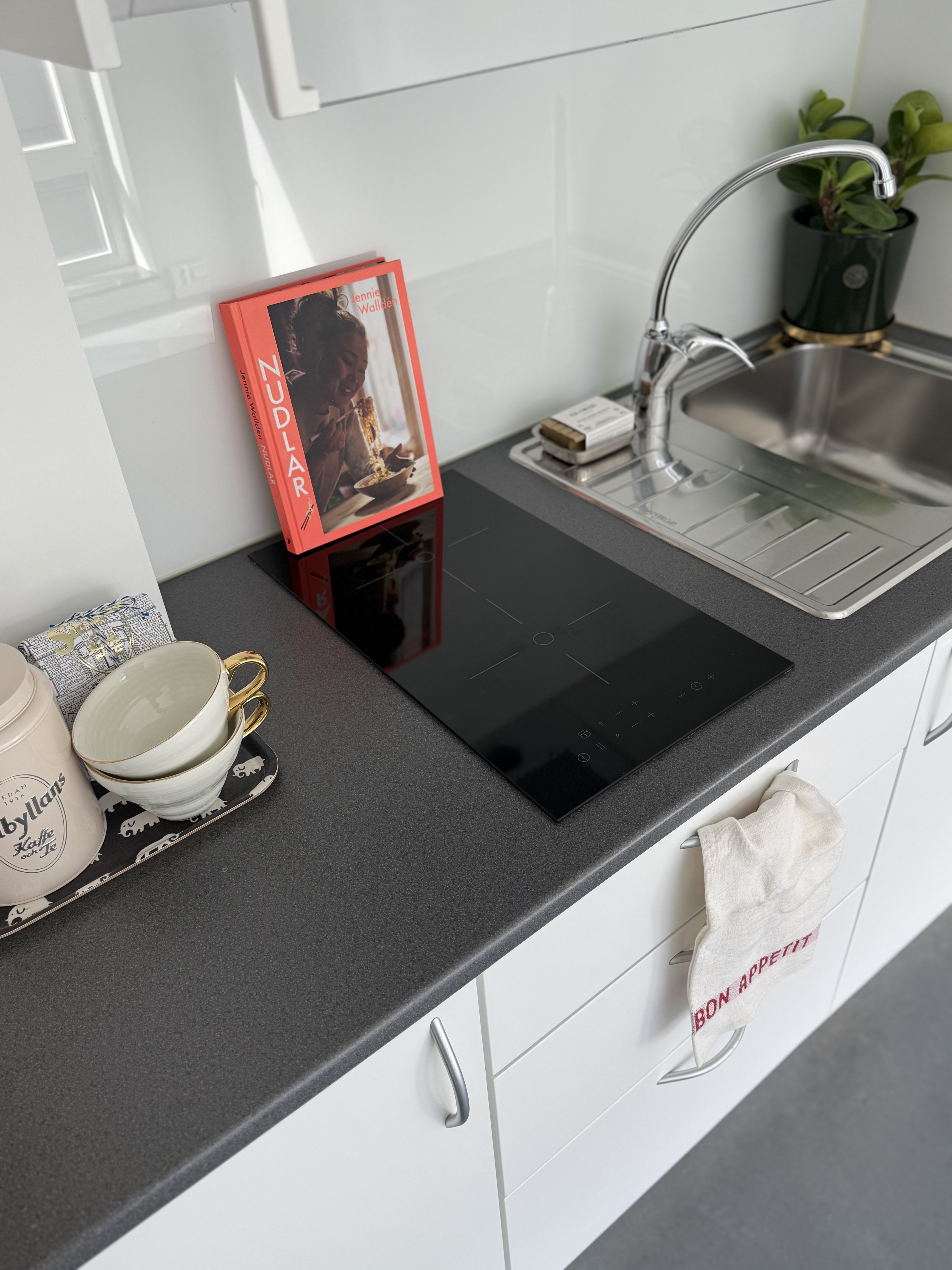 Lägenhet, 1 rooms, 25 sqm, Sollentuna – Sollentuna