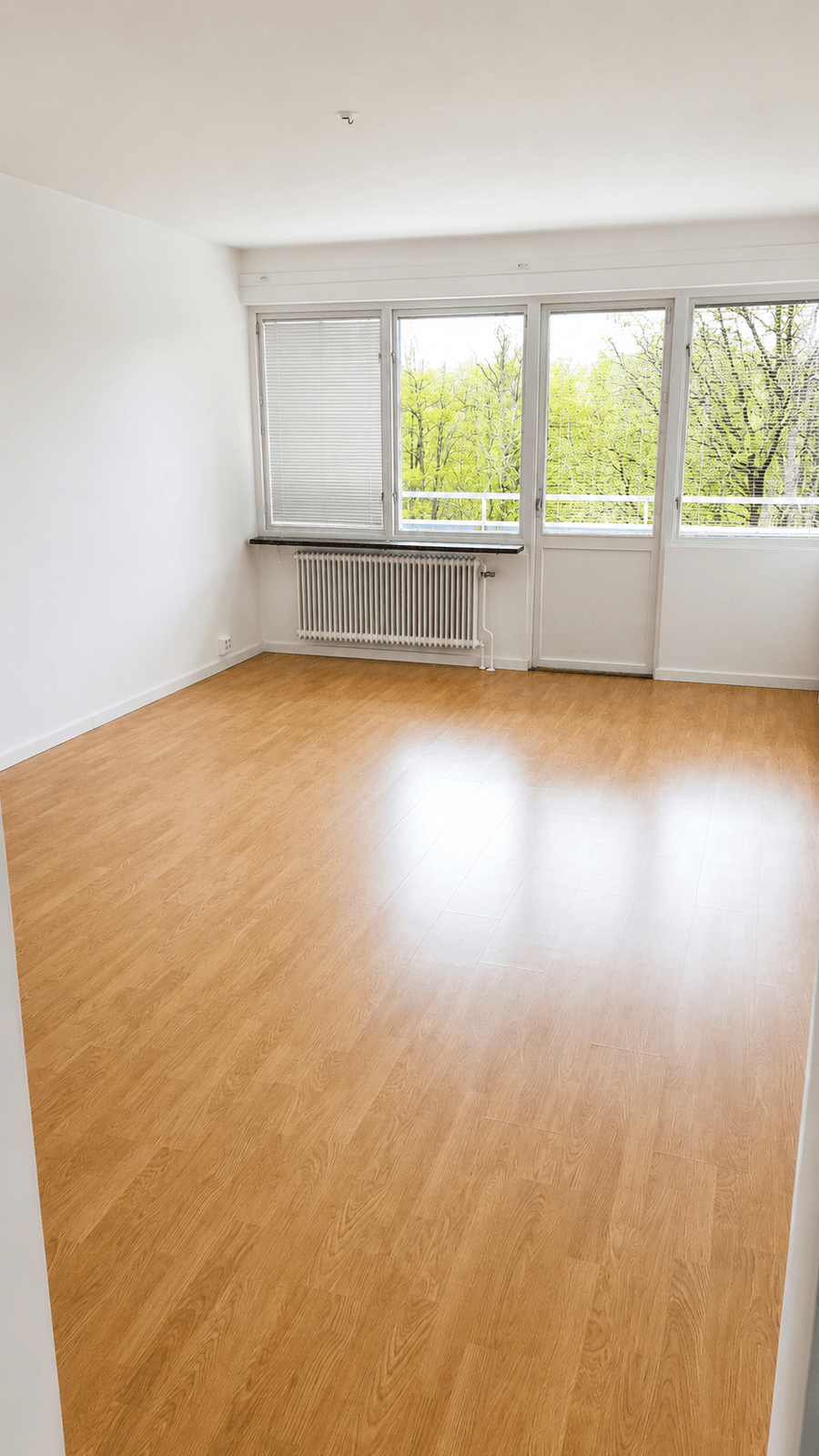 2 rok · 56 m² i Ramnäs – bild 2