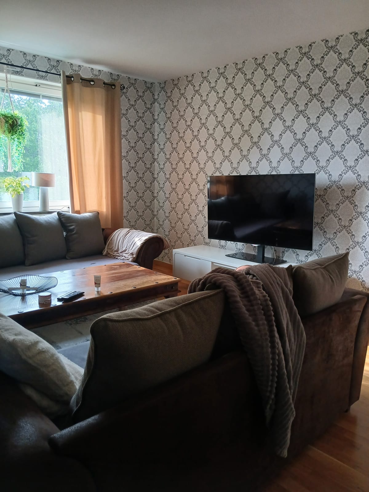 Lägenhet, 3 rooms, 70 sqm, Örebro