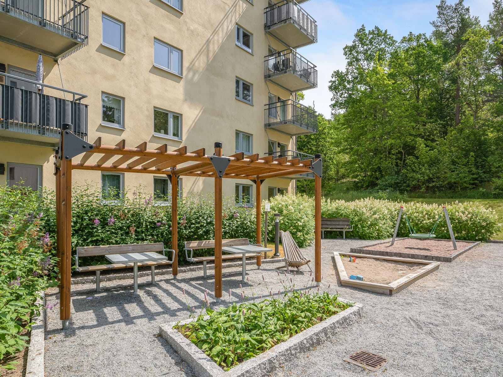 2 rok · 55 m² i Enköping – bild 3