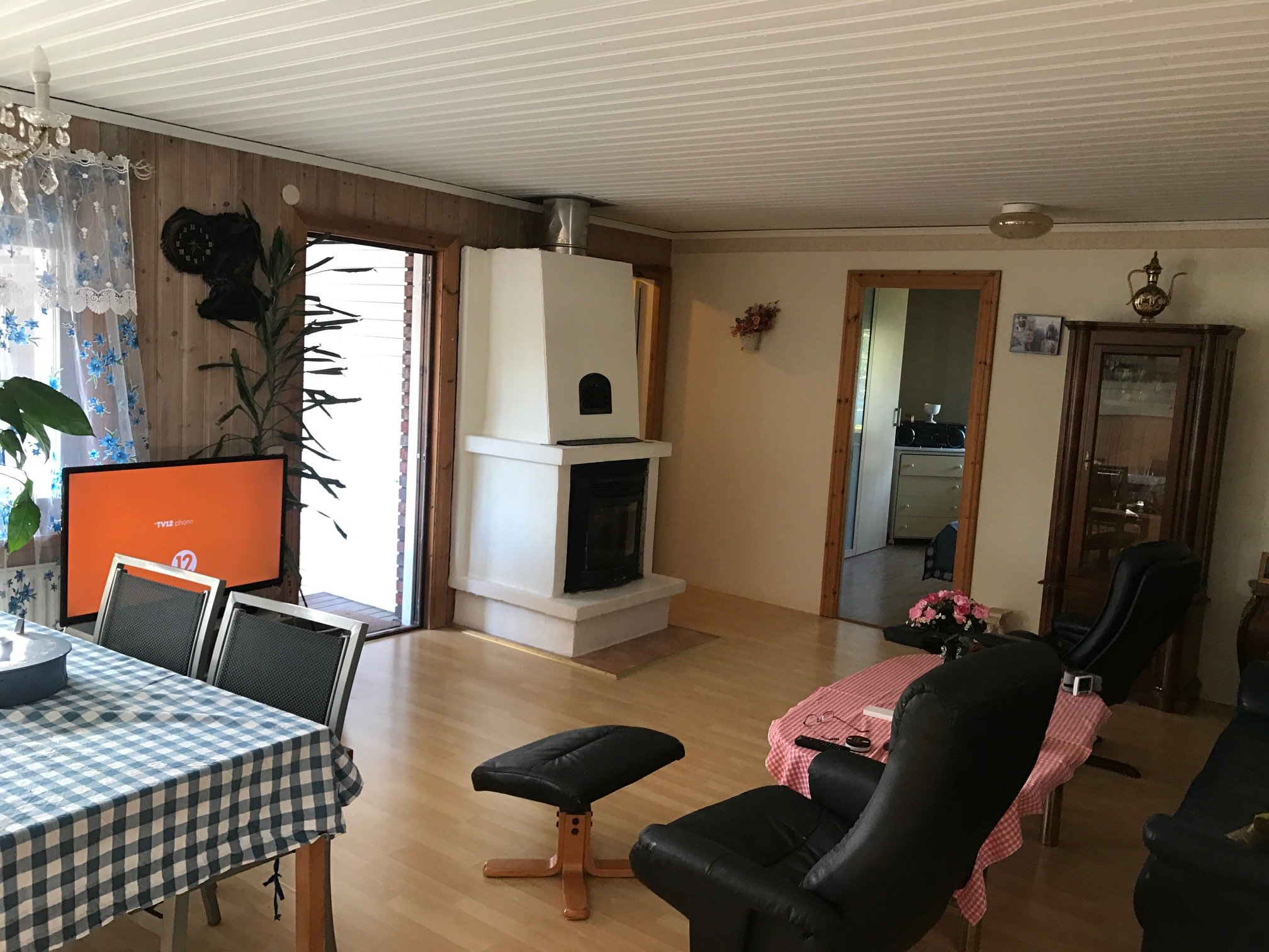 Villa/Hus, 1 rooms, 30 sqm, Sala – bild 2