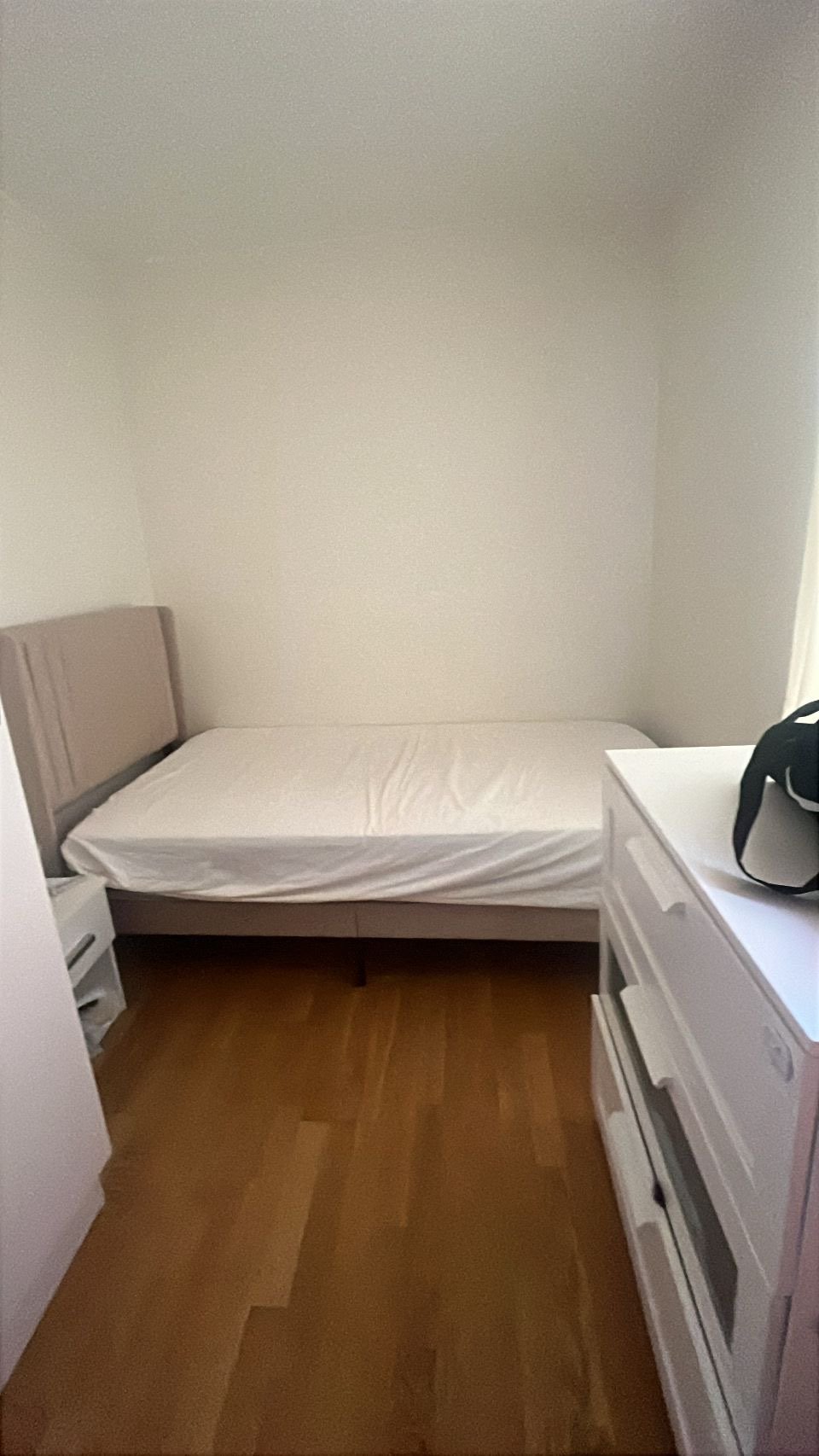 Lägenhet, 3 rooms, 10 sqm, Handen – Handen