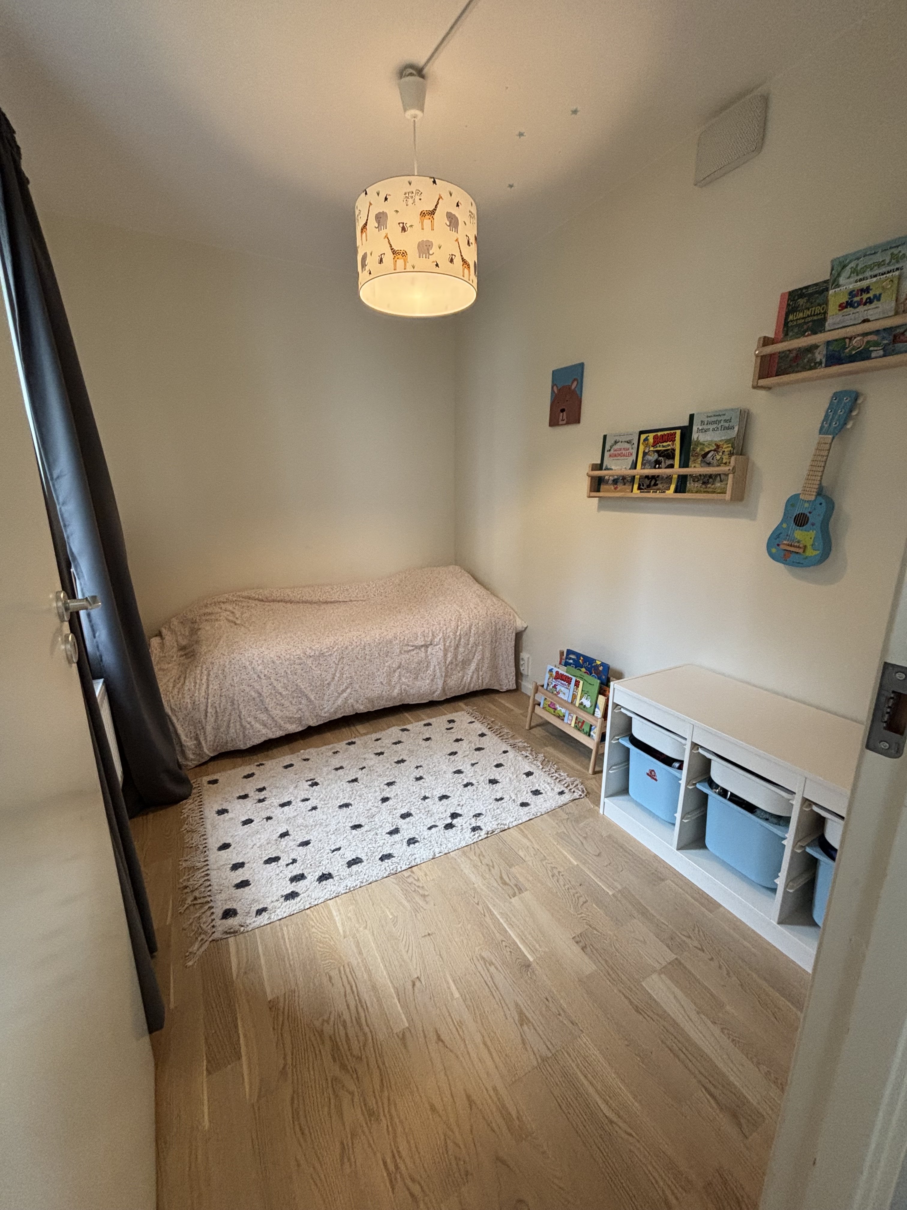 Lägenhet, 3 rooms, 59 sqm, Hässelby – bild 9