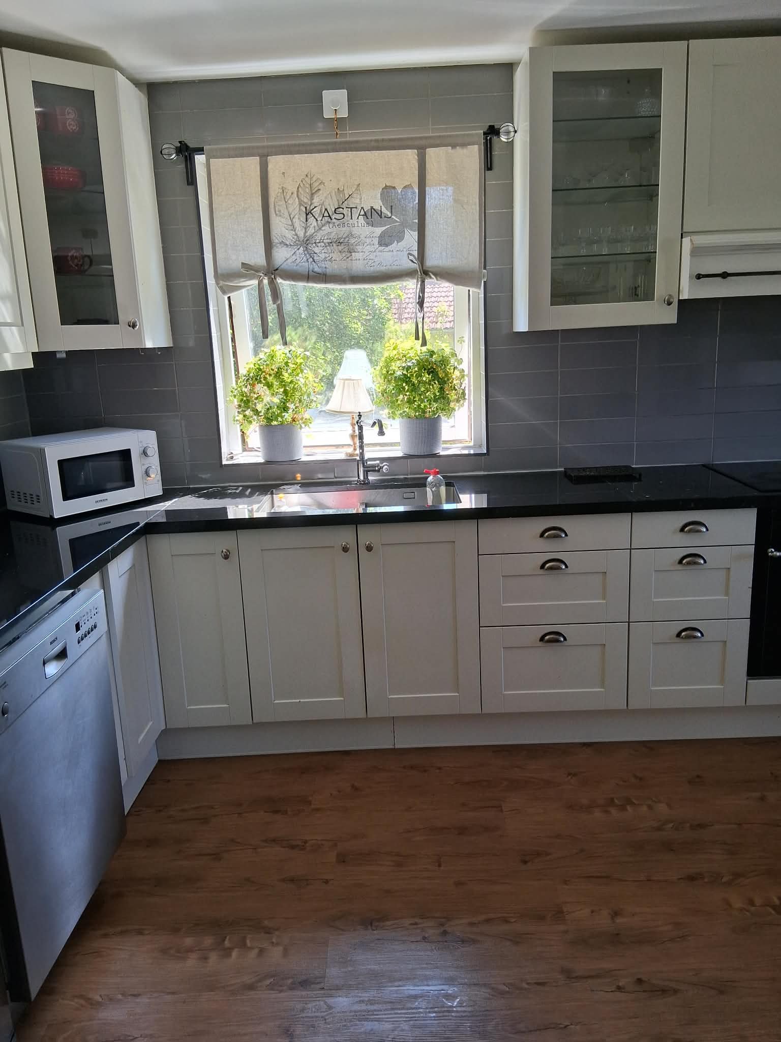 Villa/Hus, 8 rooms, 220 sqm, Trädet – bild 3