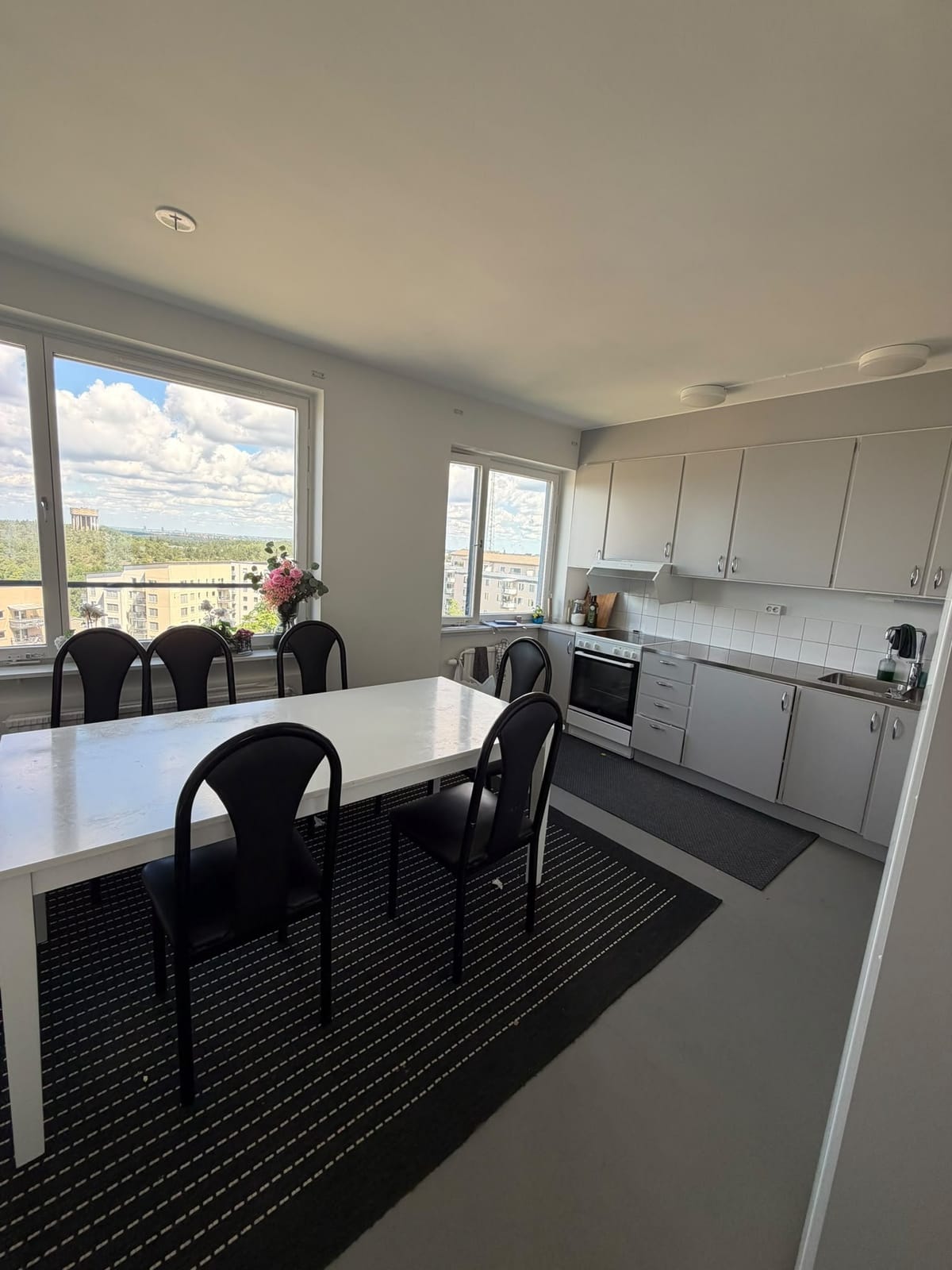 Lägenhet, 4 rooms, 100 sqm, Skärholmen