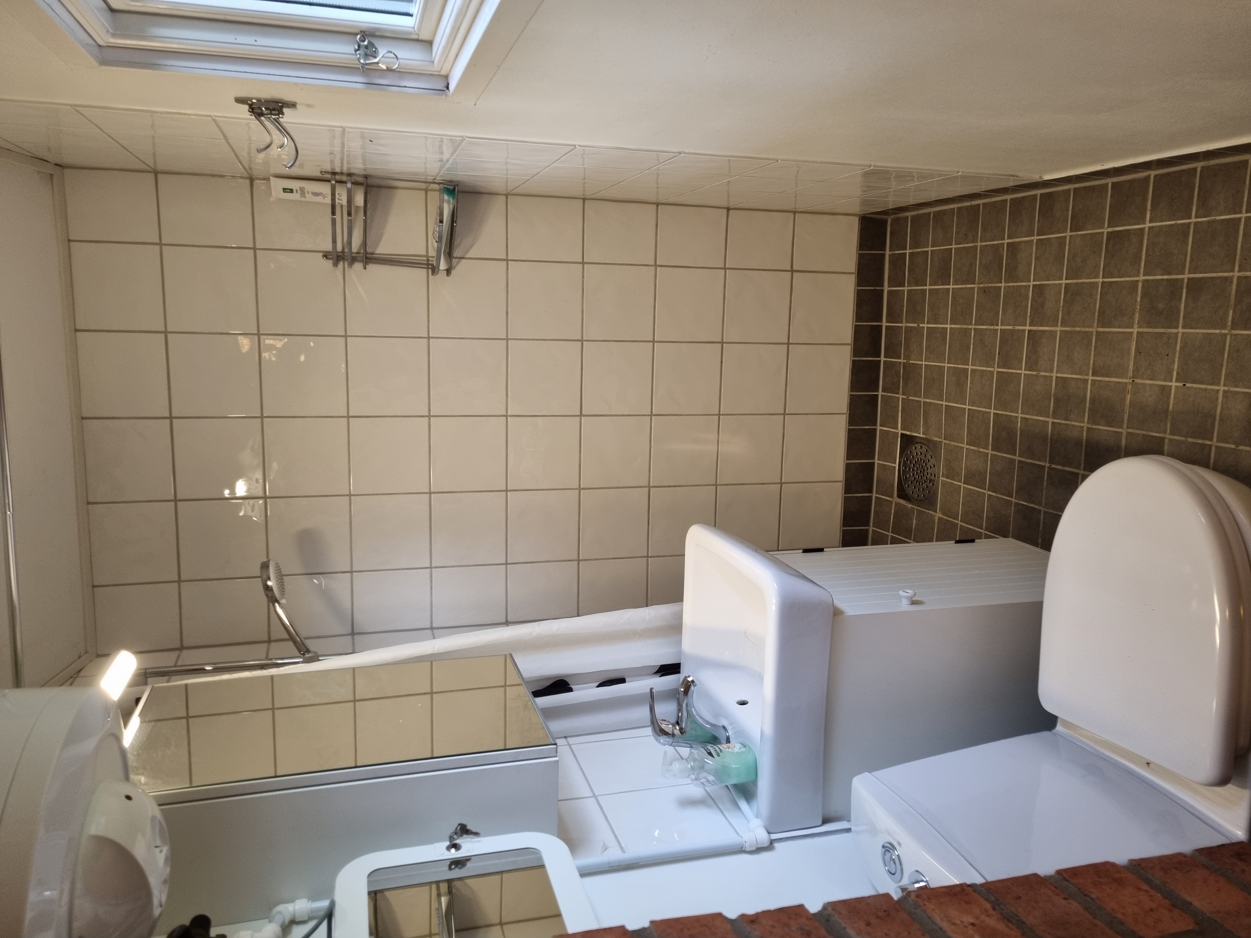 Stuga, 2 rooms, 40 sqm, Bro – bild 2